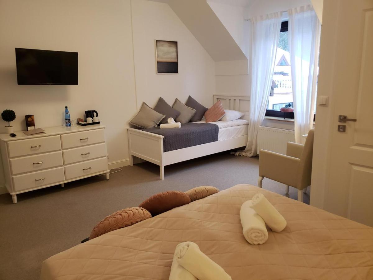 Dwor Konstancin Hotell Eksteriør bilde