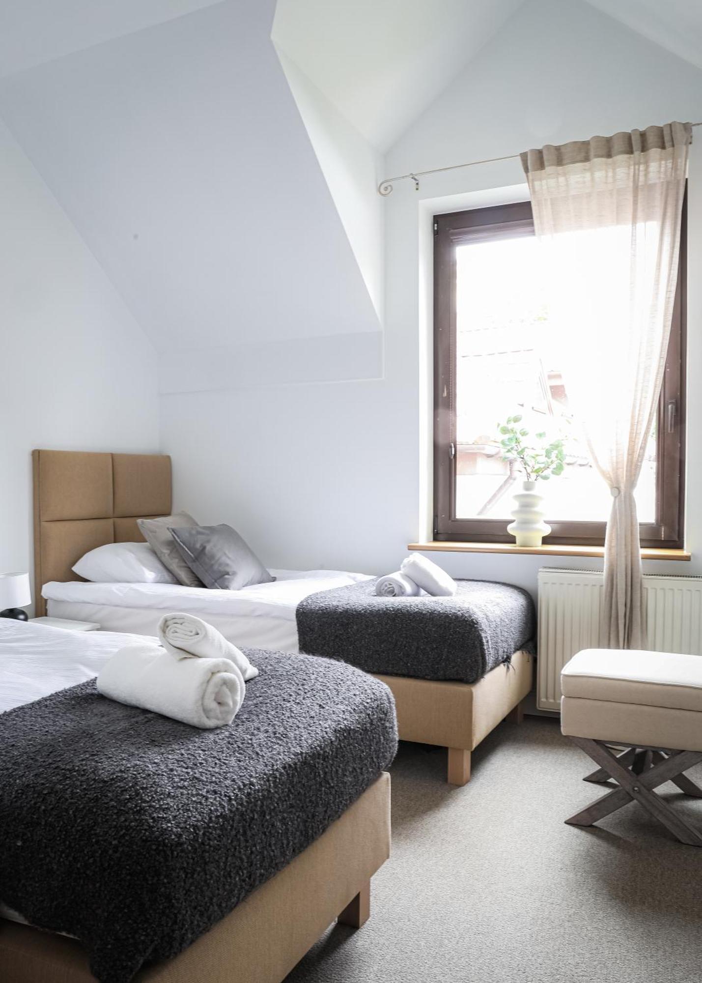 Dwor Konstancin Hotell Eksteriør bilde